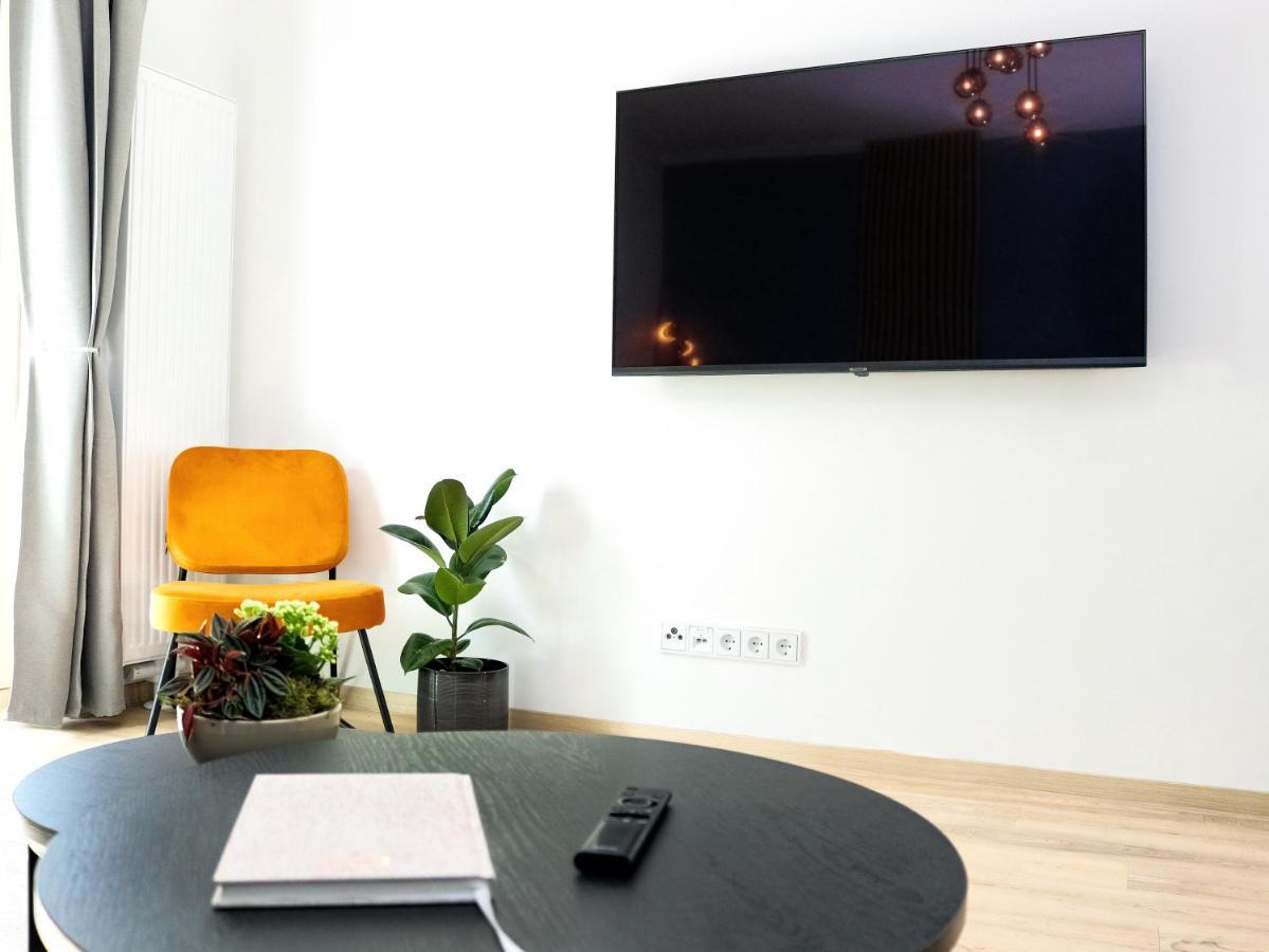 Lightplace • Design • Boxspring • Balkon • 2 Smart Tv •Innenstadt Брауншвейг Екстер'єр фото
